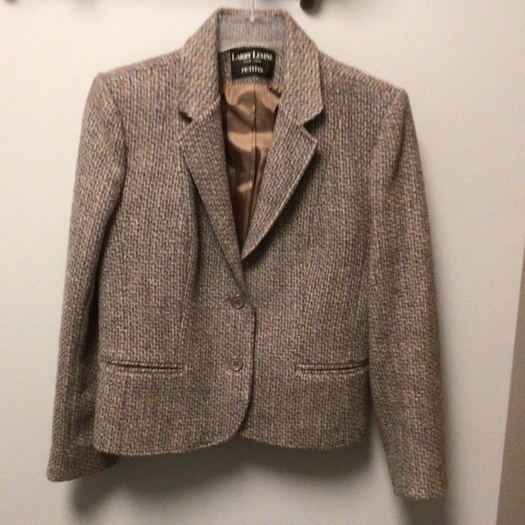 Larry Levine Petites - Tweed Fully Lined Two Piece Suit, Jacket & Skirt - Picture 2 of 10